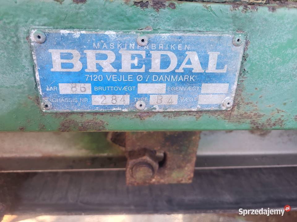 Rozsiewacz do Wapna Bredal B4 rcw 3 rozsiewacz