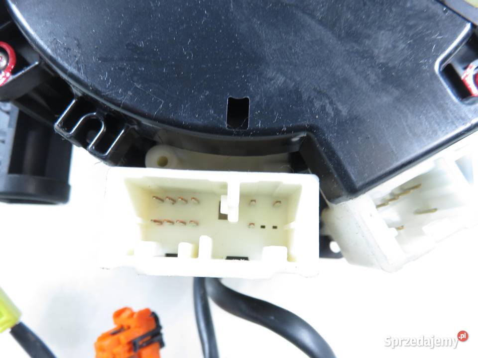 PRZEŁĄCZNIK ZESPOLONY NISSAN PATHFINDER R51