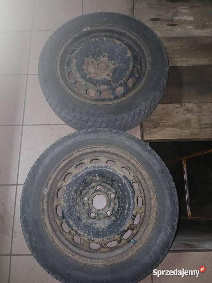 Felgi stalowe 16 z oponami z audi Babica sprzedam