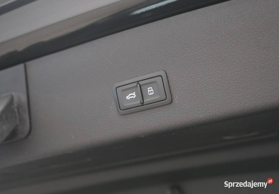 Audi Q8 Sportback etron 55 408 Quattro Sline ogrzewanie postojowe Kielce