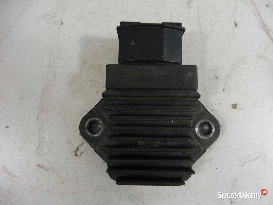 Honda CB 500 regulator napięcia 03r A743 Poznań sprzedam