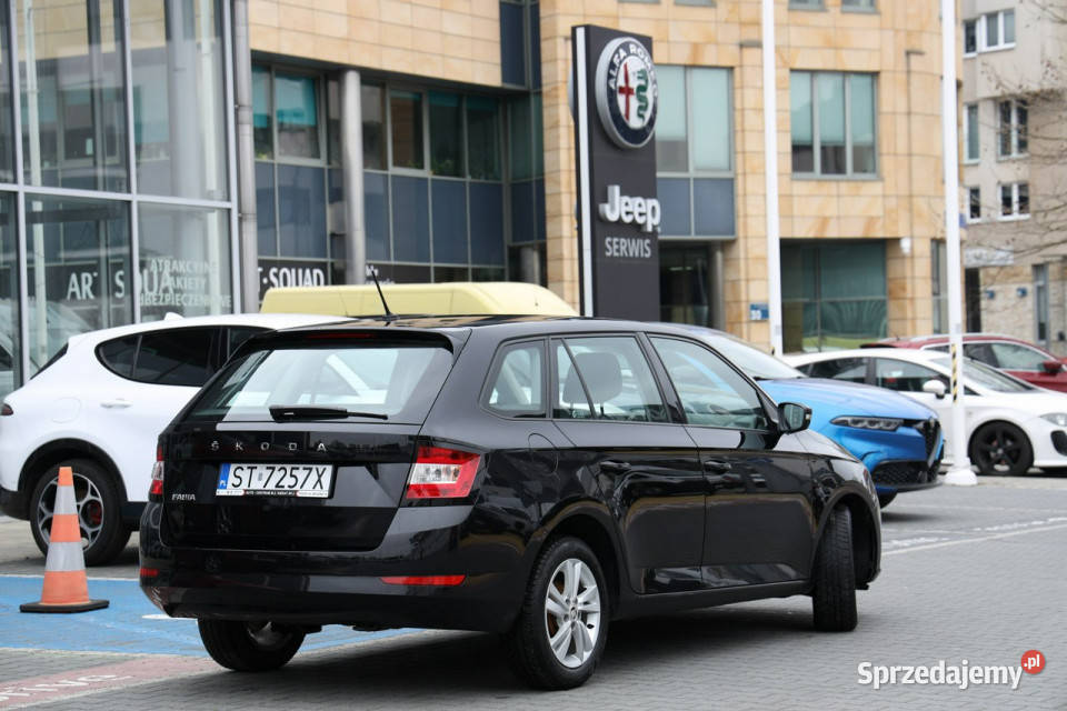 koda Fabia 10 95 uszkodzona III 2014 95KM śląskie