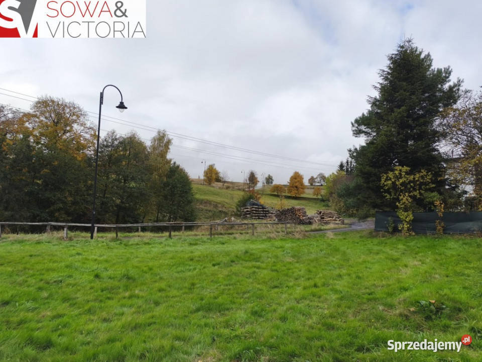 Widokowa działka budowlana z mediami