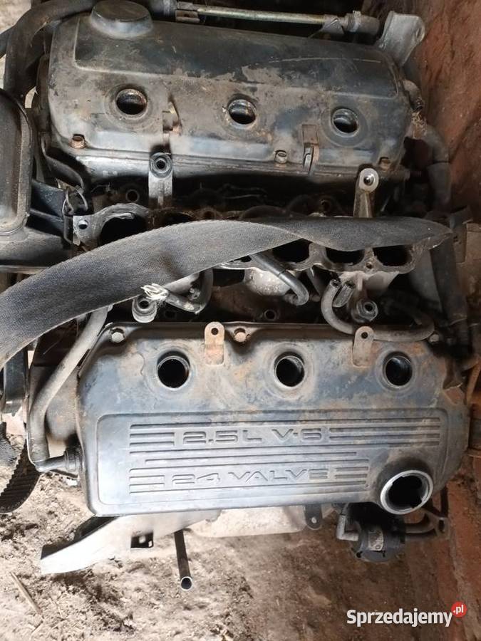 Silnik chrysler stratus 25 v6 części całość Nisko