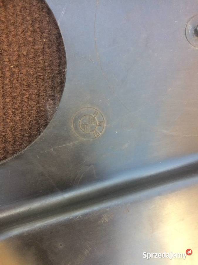 Osłona Bmw 1917 6640 plastik pokrywa pokrywka Silniki i osprzęt Kutno