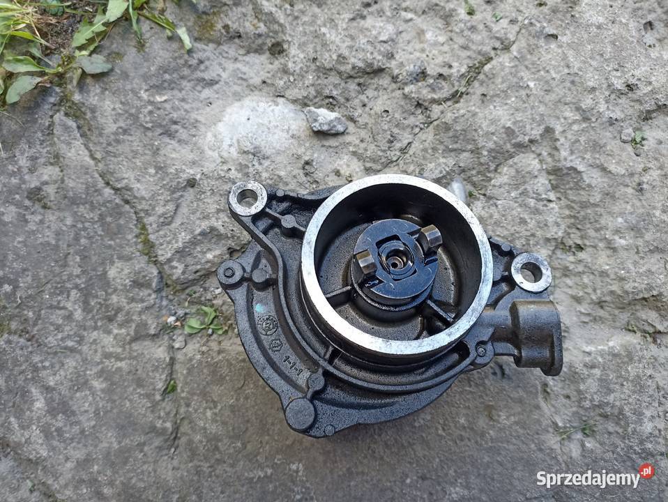 Vacu pompa BMW 20d Ogrodzieniec