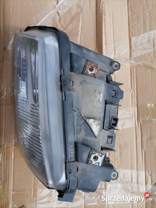 Lampa przód lewa audi a3 8l 9600 sprzedam