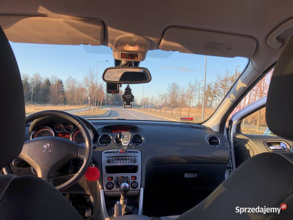 Peugeot 308 T7 2013 LED alufelgi BT nowy aku i 133000km Rzeszów