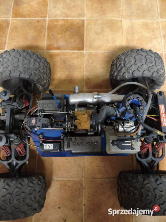 Samochód sterowany Traxxas TMaxx Czarna Woda
