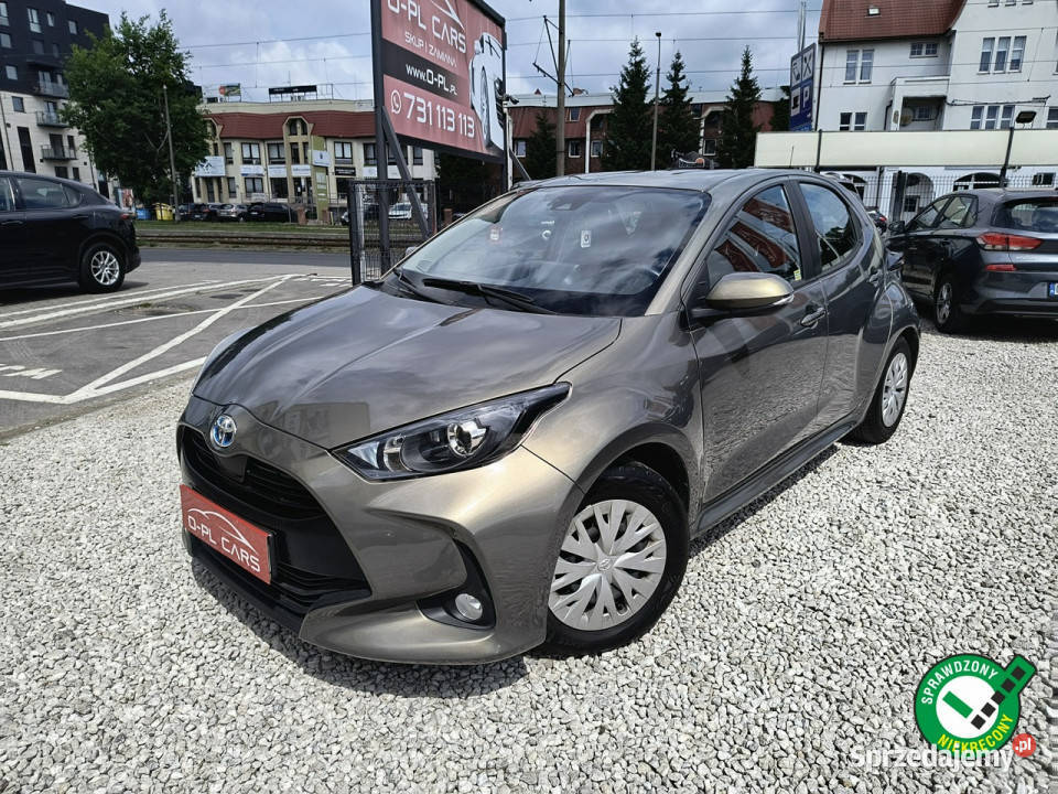 Toyota Yaris Toyota Yaris Salon mały przebieg IV możliwa zamiana
