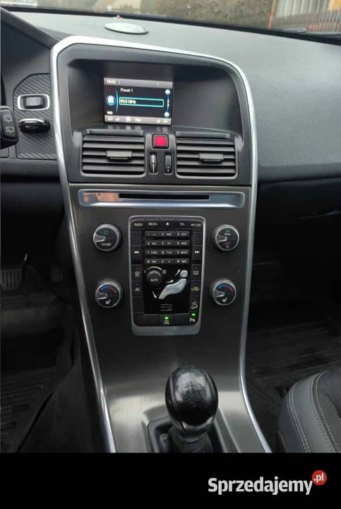 Volvo XC60 24D5 AWD 2013 centralny zamek Gorzyczki