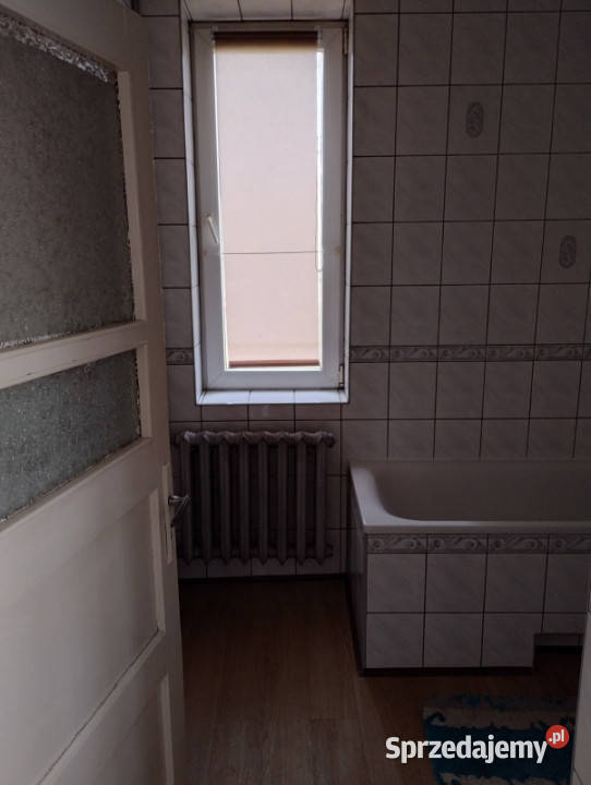 Wynajmę dom jednorodzinny 1 piętro Bełchów
