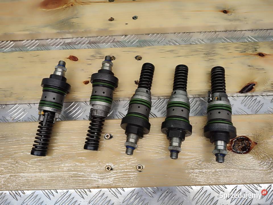 Pompa wtryskowa 0414491107 FENDT 712 FAVORIT sprzedam