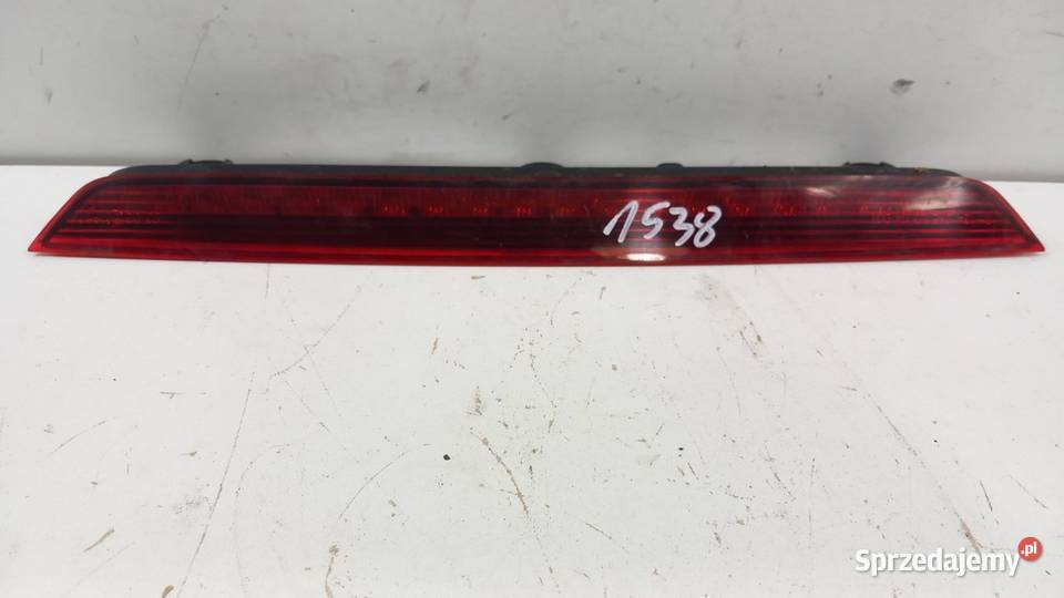 AUDI Q7 4L LAMPA 3 STOP 4L0945097 Oświetlenie sprzedam