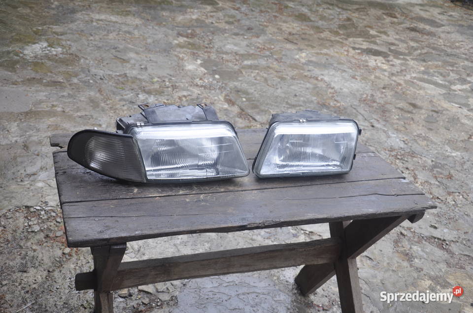 Reflektory Audi A4 B5 Jeden Uszkodzony Rzeszów