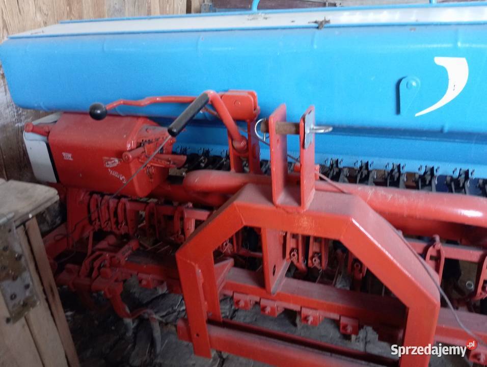 Siewnik zbożowy Isaria 600 Węchadłów