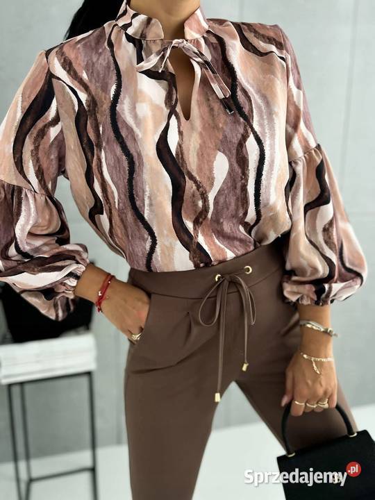 Spodnie NOVUM sportowo eleganckie cygaretki niebieski łódzkie Wieluń