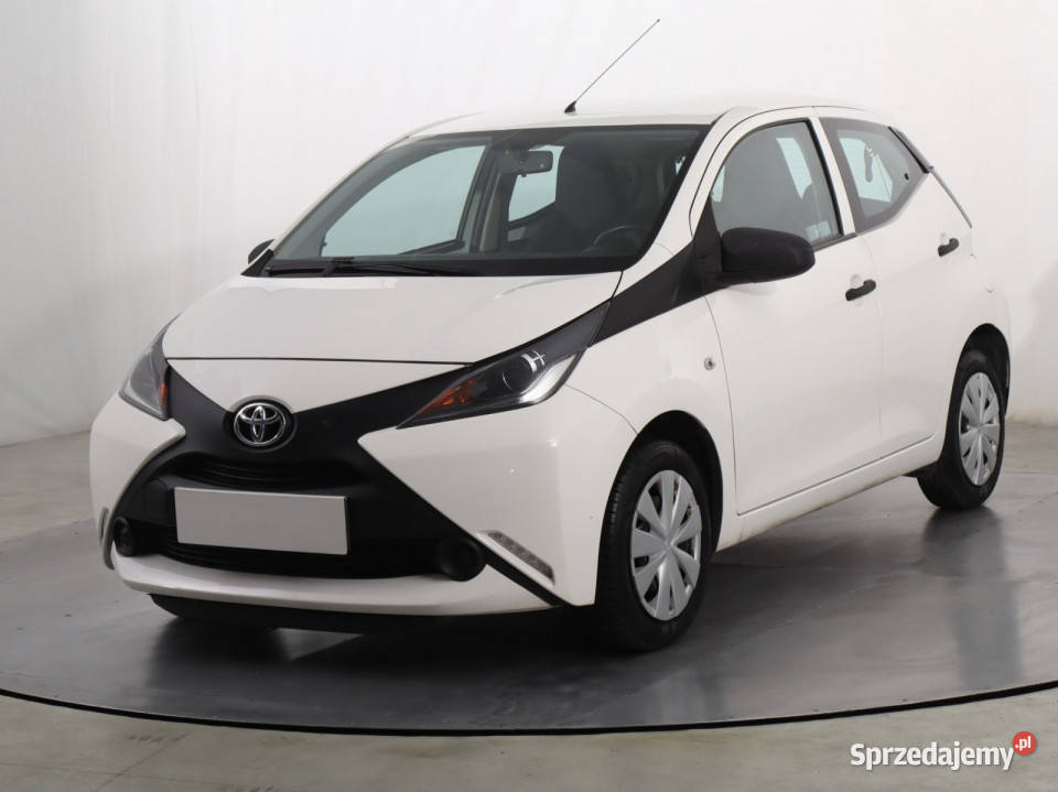 Toyota Aygo 10 VVTi wspomaganie kierownicy Motoryzacja Katowice