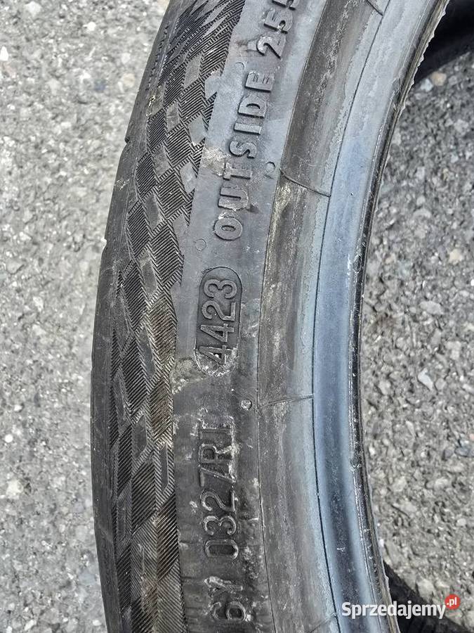Opona Continental SportContact 7 25535 R19 DOT