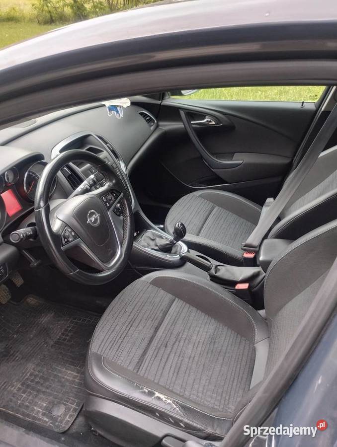 Opel Astra J 14 Turbo benzynka 2014r 160000
