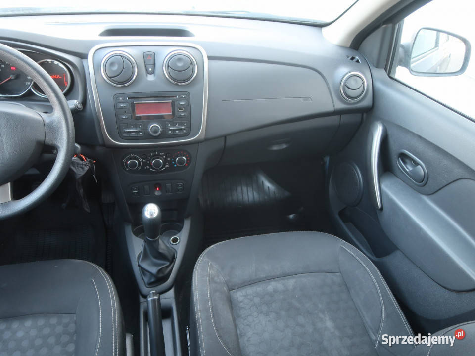 Dacia Sandero 12 16V bluetooth