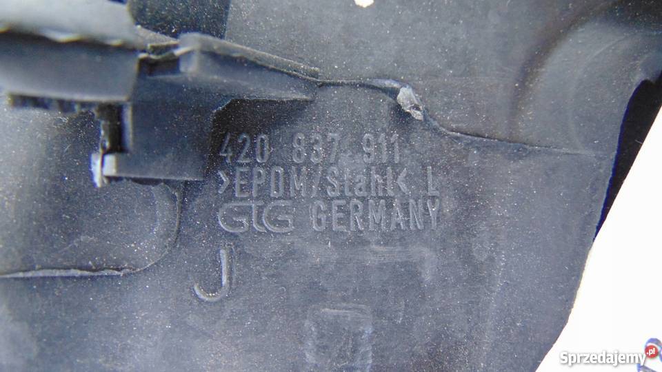 USZCZELKA DRZWI LEWYCH AUDI R8 420837911 Nowy Tomyśl
