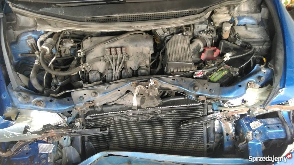 Honda Civic UFO uszkodzona z przodu stłuczce Bachowice