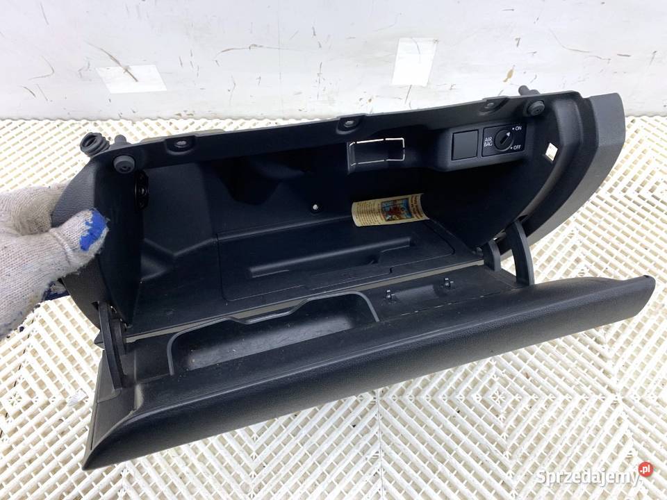 SCHOWEK PASAŻERA VW POLO V Hatchback 6R1857097R