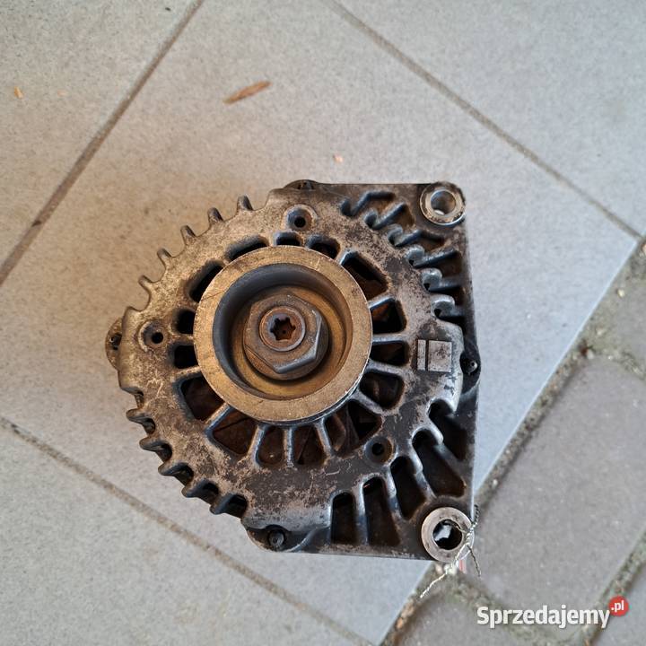 LUBLIN 3 ALTERNATOR DR30A 12V 105A na pasek