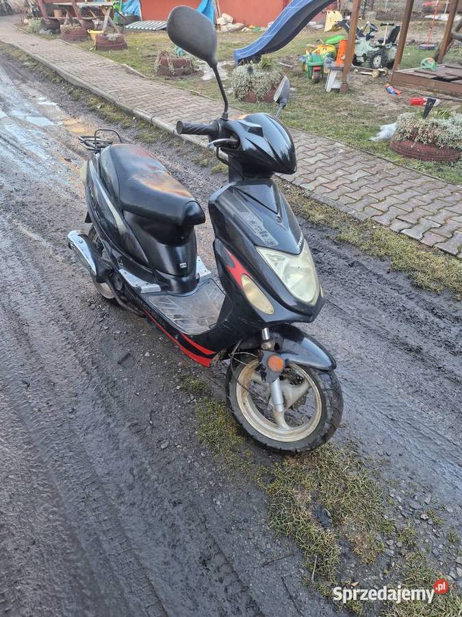 Skuter 4t 10050 Motocykle, skutery, quady Narol