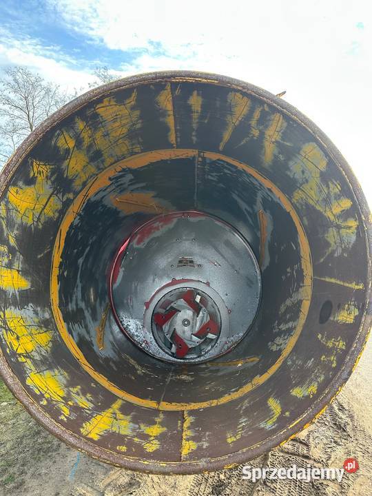 Ścielarka słomy TOMAHAWK 505M 2009 Kuzie sprzedam