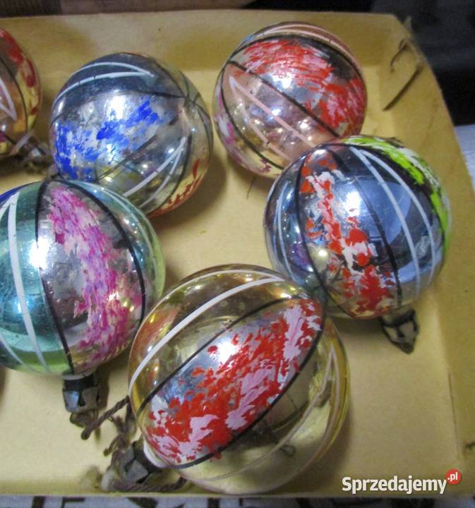 Bombki Szklane Małe 8 sztuk lata 60 PRL Nieporęt sprzedam