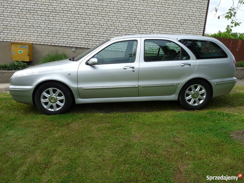 Lancia Lybra 18 LPG Pionki sprzedam
