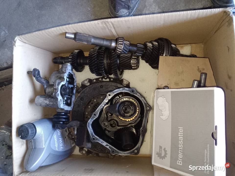 Skrzynia biegów na części Mazda Tribute 20