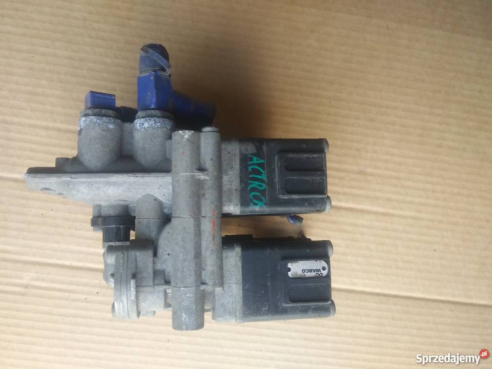 Zawór ECAS poduszek A0013271225 Mercedes Actros Staszów sprzedam