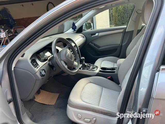 AUDI A4 B8 AVANT 20 TDI CR 2011r S Line zadbane ASR (kontrola trakcji) Kutno