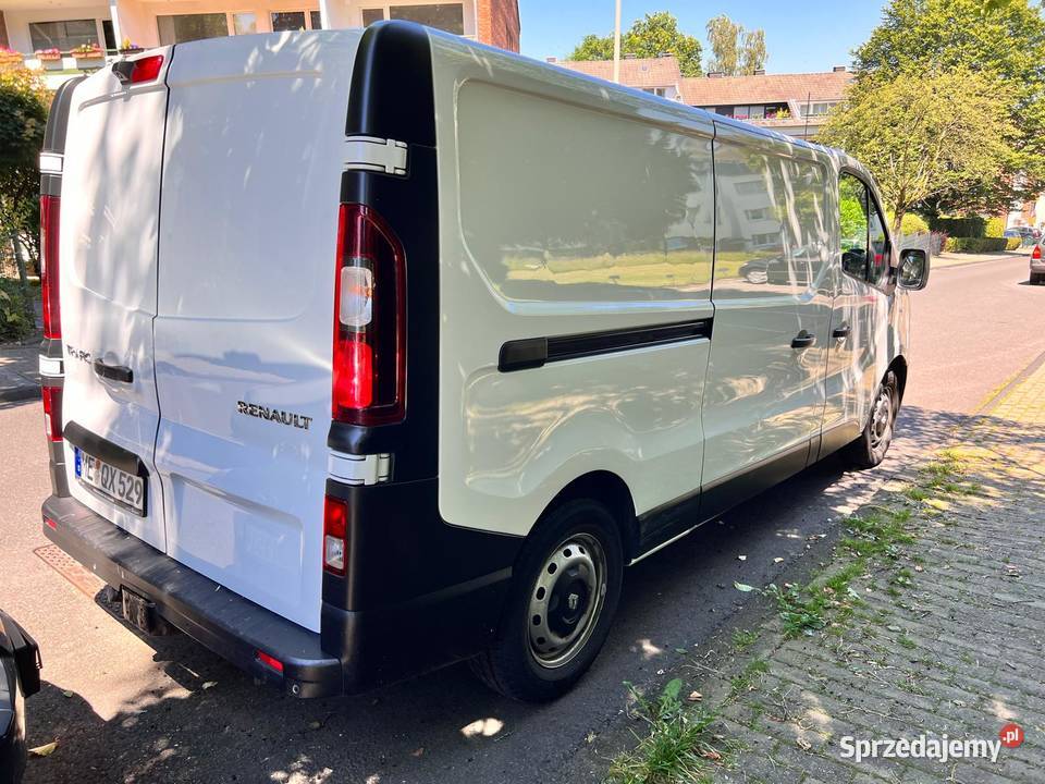 SPRZEDAM RENAULT TRAFIC 20 DIESEL2018r