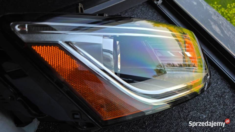 Reflektor bi xenon Audi Q5 LIFT led PRAWA obrys opolskie Kielcza