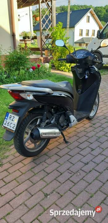 Suzuki SH125i skuter