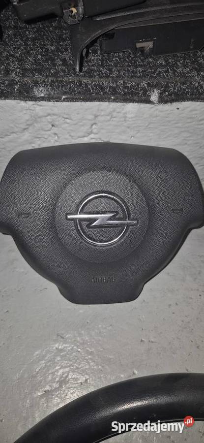 Kierownica opel vectra c gts czteroramienna Samochody na części wielkopolskie Pniewy sprzedam