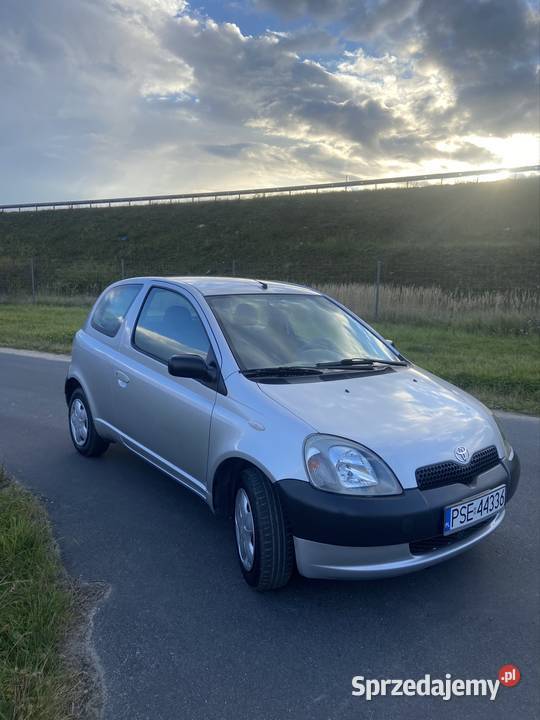 Toyota Yaris 1 10 306600km wielkopolskie sprzedam