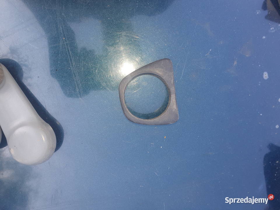 ramka stacyjki krażek Nissan Micra k11 osobowe Osłony i zaślepki Kraków