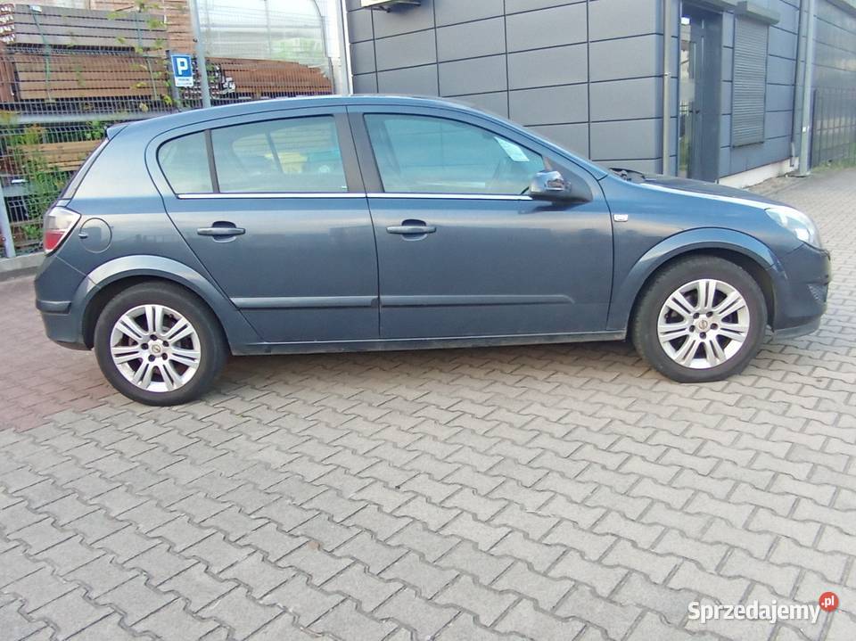 Opel astra 16 benzyna serwowane w ASO 1 Astra Poznań