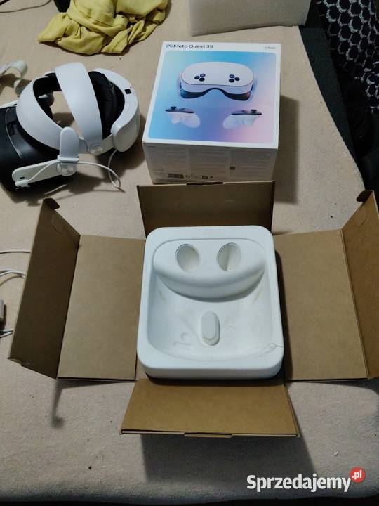 Sprzedam gogle vr meta kłest 3s 120 GB i ixbox Andrychów