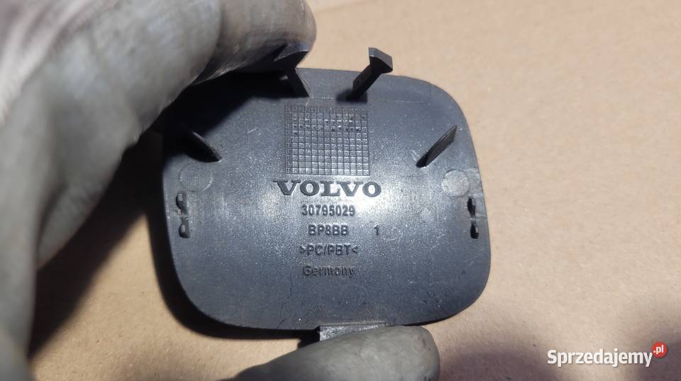 VOLVO S60 II V60 ZAŚLEPKA ZDERZAKA HAKA TYŁ śląskie Ruda Śląska