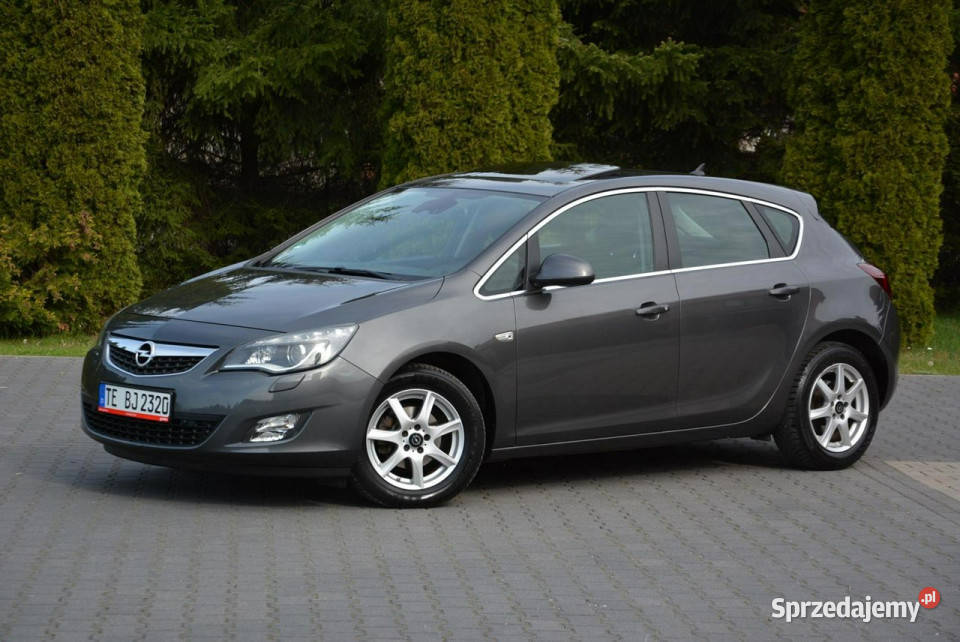 Opel Astra Cosmo Sport Xenon Ledy Navi kurtyny powietrzne mazowieckie Ostrów Mazowiecka
