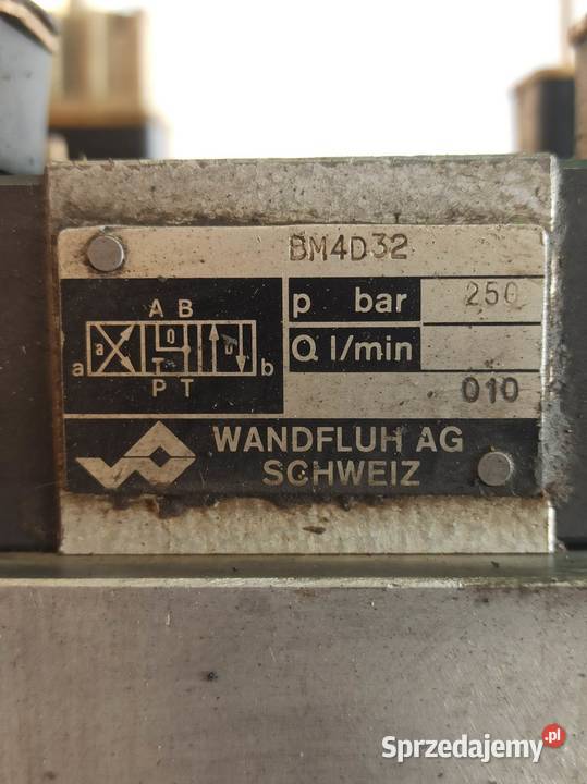 Rozdzielacz hydrauliczny dżojstik BM4D32 Wilkowo