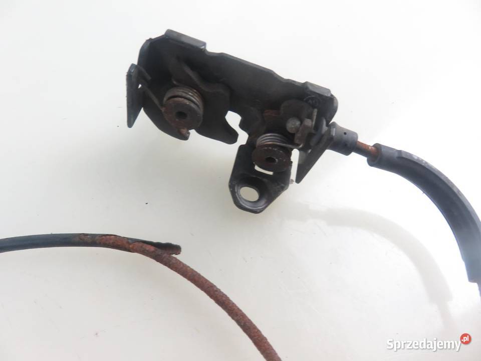 ZAMEK MASKI MERCEDESBENZ KLASA C TModel S204