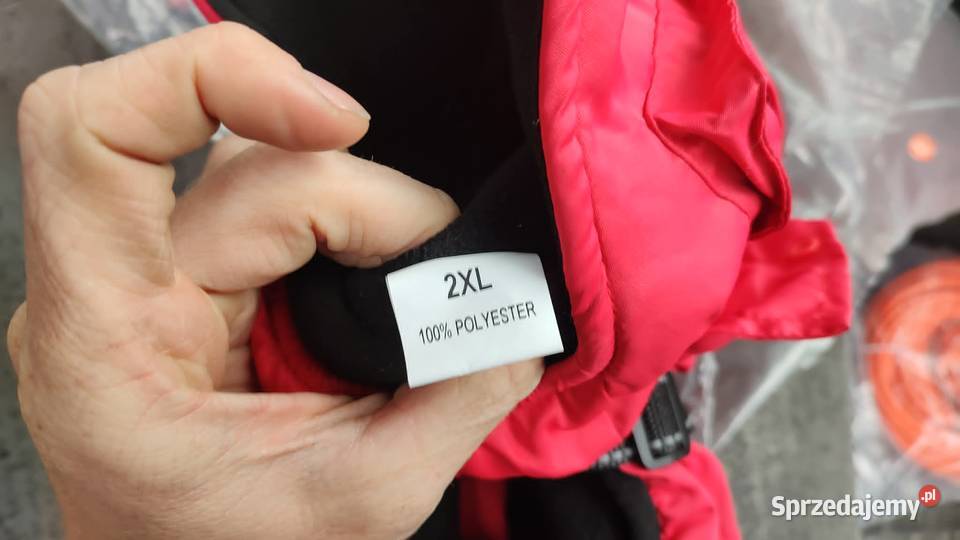 kurtka zimowa z wbudowanymi szelkami psa wielkopolskie Książ Wielkopolski