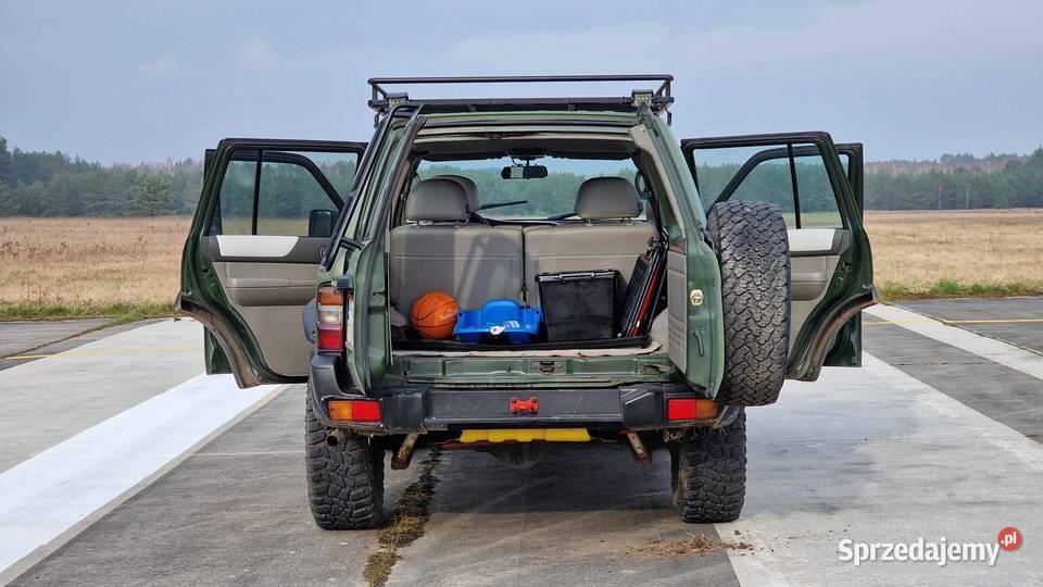Nissan Patrol GU3 BMW 30 Piła sprzedam